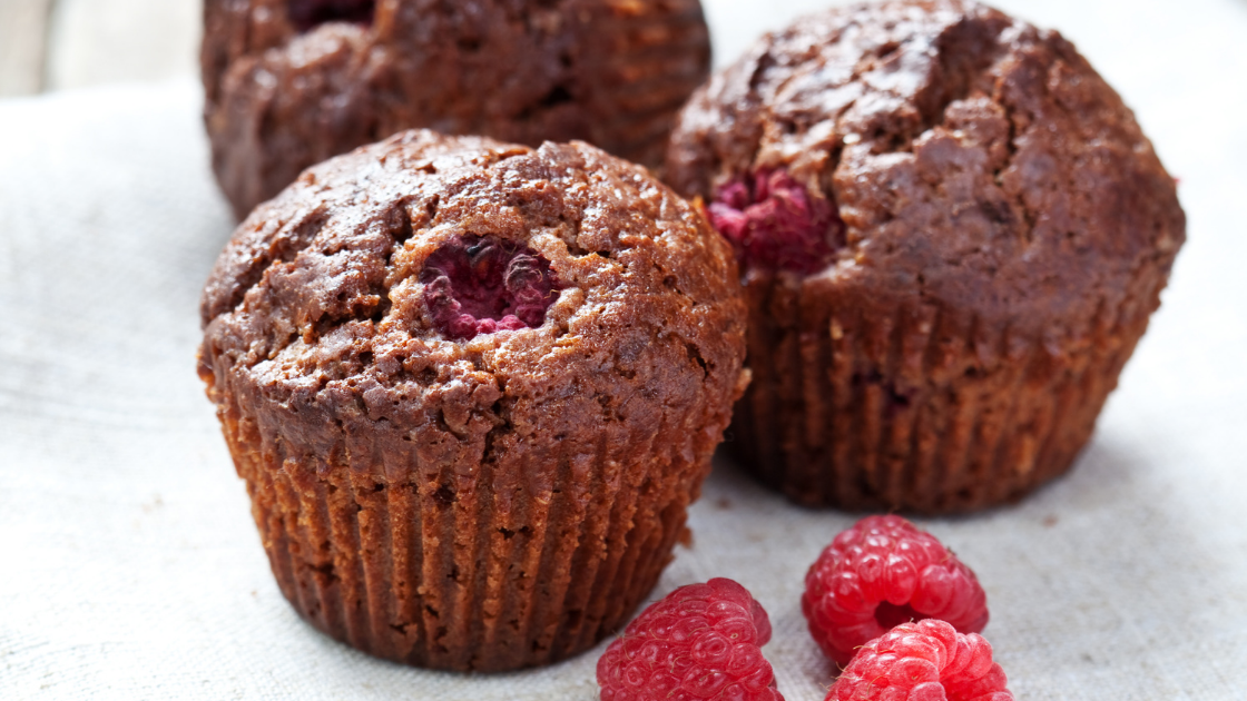 Low Carb Raspberry Cake (Sugar Free and Flourless)